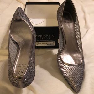 Lo heel dressy shoe!